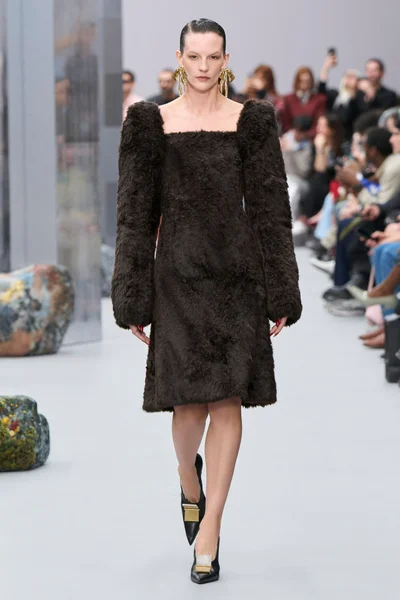 Look 6